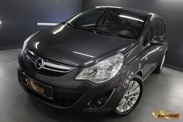 Opel Corsa 1.2 16V Cosmo S&S